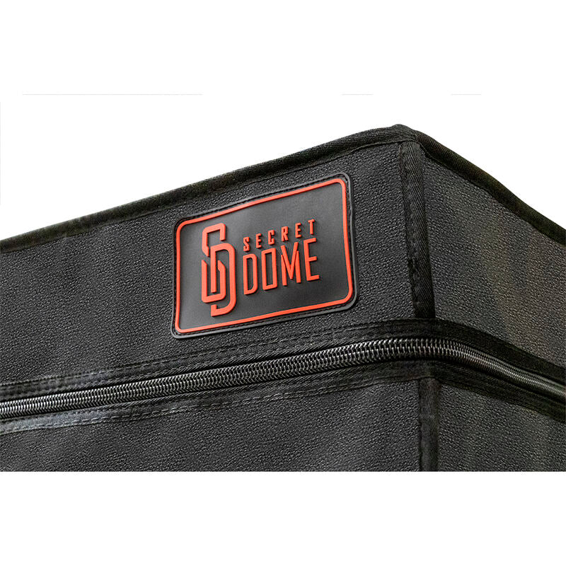 SECRET DOME - KINK CLUB CABINA BUKKAKE NOIR ET ROUGE